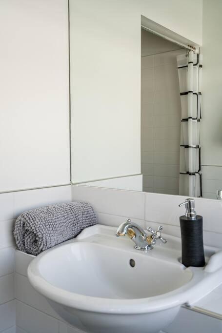 Spacious Penthouse With Spectacular Harbour Views! Auckland Esterno foto