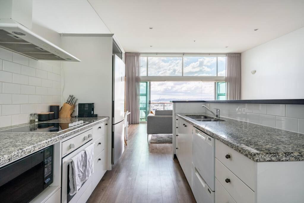 Spacious Penthouse With Spectacular Harbour Views! Auckland Esterno foto